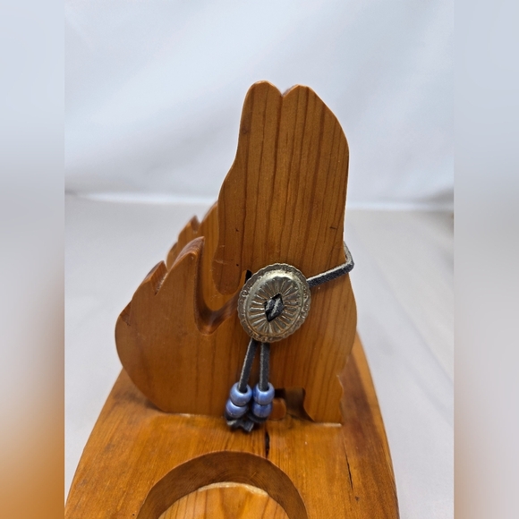 Wooden Handmade Napkin, Salt & Pepper Shaker Holders Coyotes Howling At The Moon - Picture 8 of 14